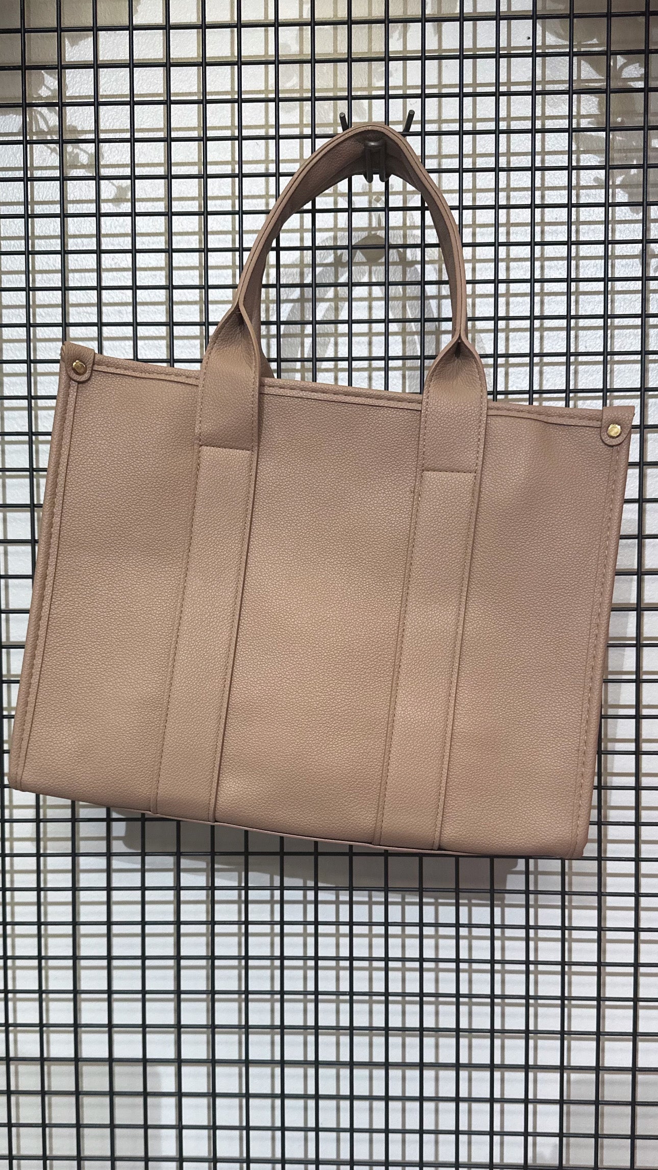 Vondra Khaki Large Tote Handbag